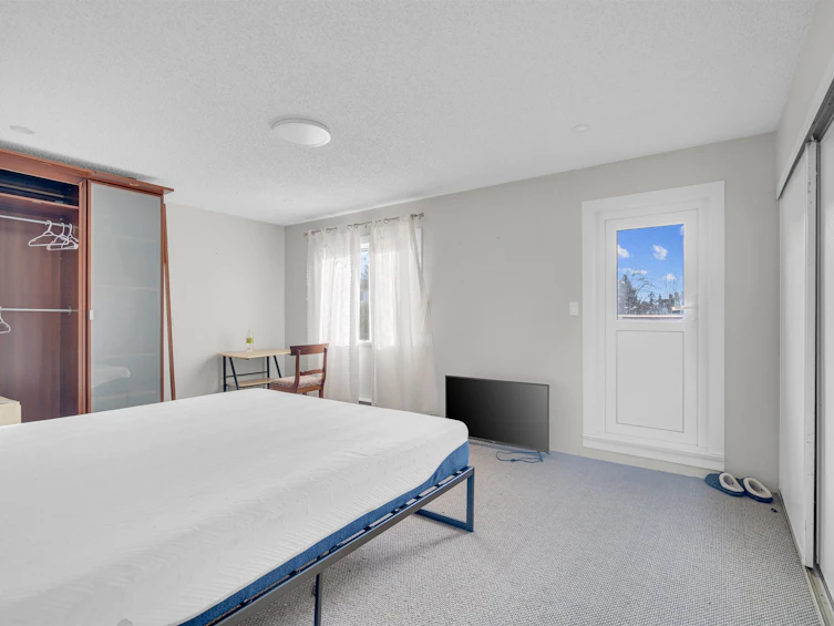 13335 70b Avenue, Surrey, BC, V3W 7Z3 - 14