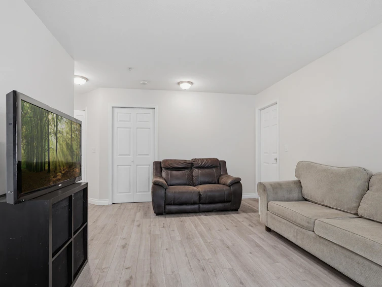 209-4758 53 Street, Delta, BC, V4K 2Z1 - 11