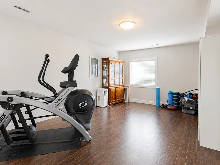 2170 Moss Court, Abbotsford, BC, V2S 4Y6 - 22