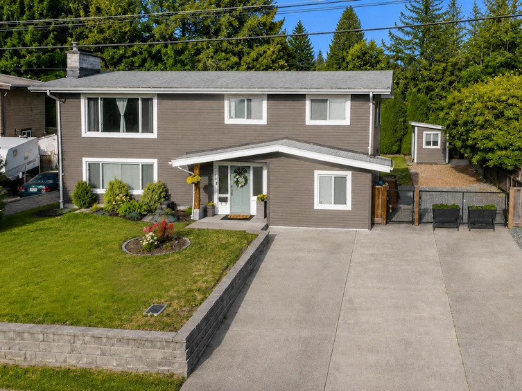 2170 Moss Court, Abbotsford, BC, V2S 4Y6