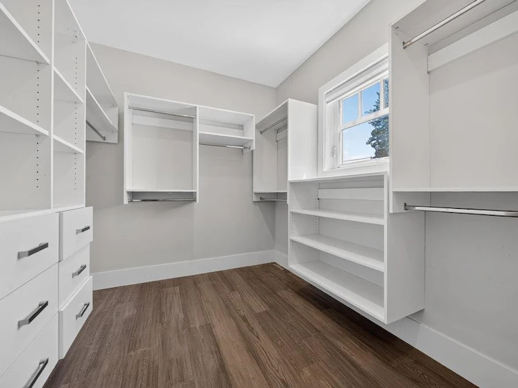 6669 Georgia Street, Burnaby, BC, V5B 4G4 - 22
