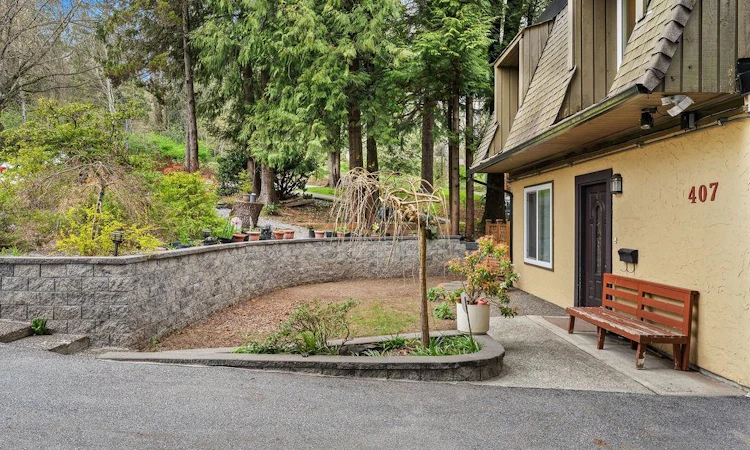 407 Dartmoor Drive