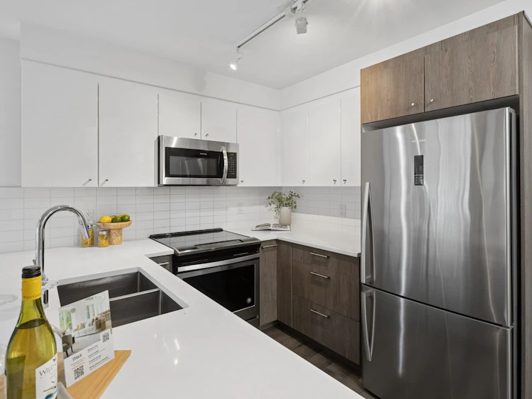 501-2525 Clarke Street, Port Moody, BC, V3H 1Z3 - 11