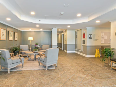 304-3150 Gladwin Road - 2