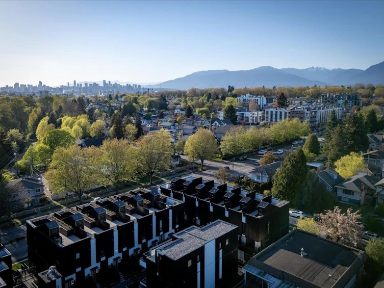 231-2830 Nanaimo Street, Vancouver, BC, V5N 0E3 - 4