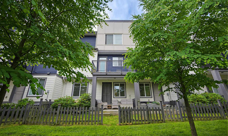 75-15665 Mountain View Drive