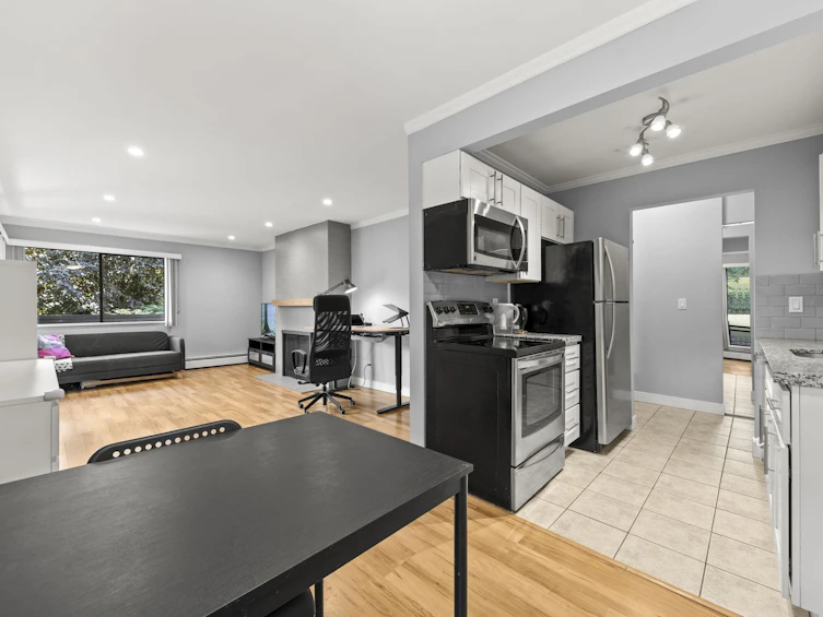 204-330 Cedar Street, New Westminster, BC, V3L 3P1 - 5