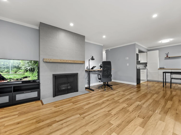 204-330 Cedar Street, New Westminster, BC, V3L 3P1 - 10