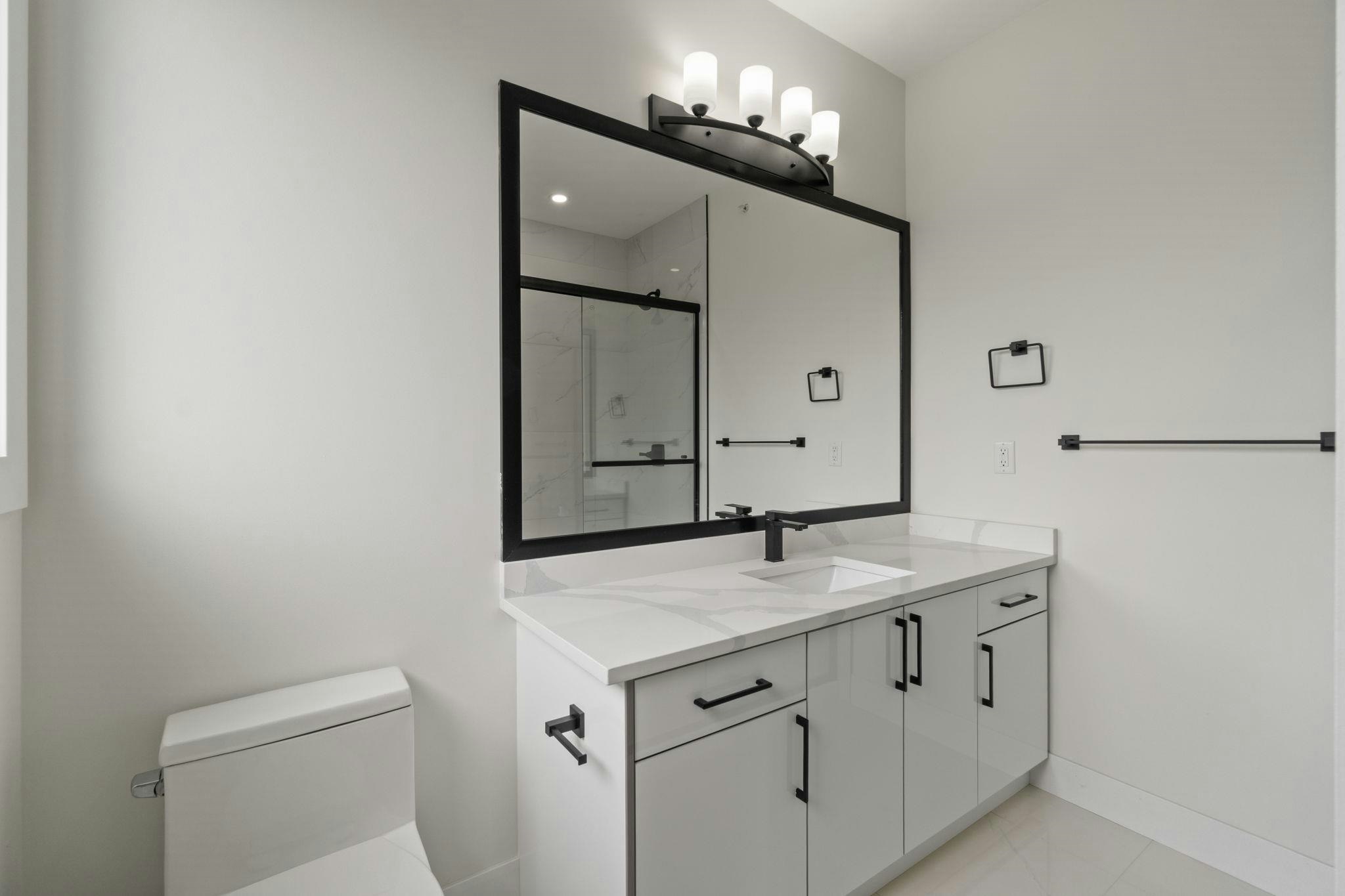 32514 Higginbottom Court, Mission, BC, V2V 2T7 - 32