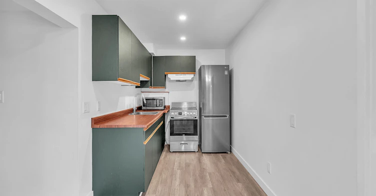Ground Level-637 Alpine Court, North Vancouver, BC, V7R 2L7 - 9
