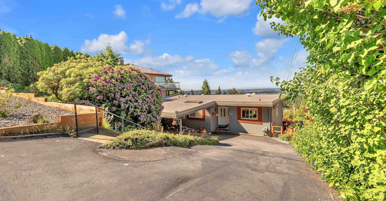 Ground Level-637 Alpine Court, North Vancouver, BC, V7R 2L7 - 25