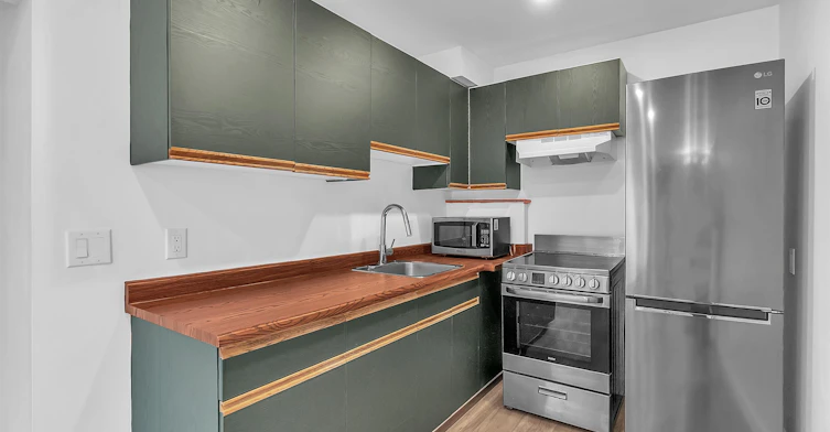 Ground Level-637 Alpine Court, North Vancouver, BC, V7R 2L7 - 10