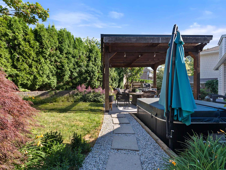 1258 Benneck Way, Port Coquitlam, BC, V3C 5Y8 - 11