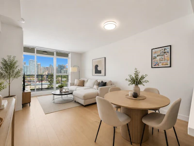705-288 W 1st Avenue - 3