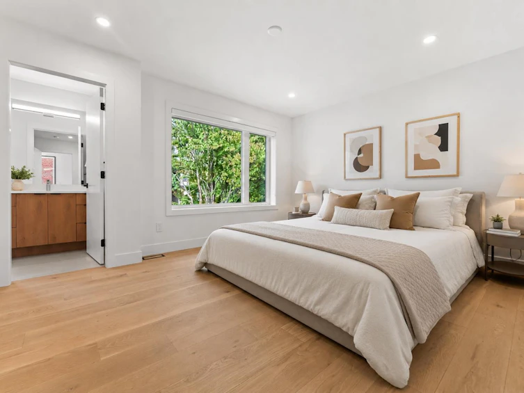 1-1368 Park Drive, Vancouver, BC, V6P 2K6 - 10