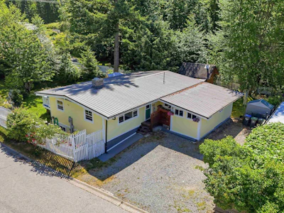 868 Upper Crescent - 3