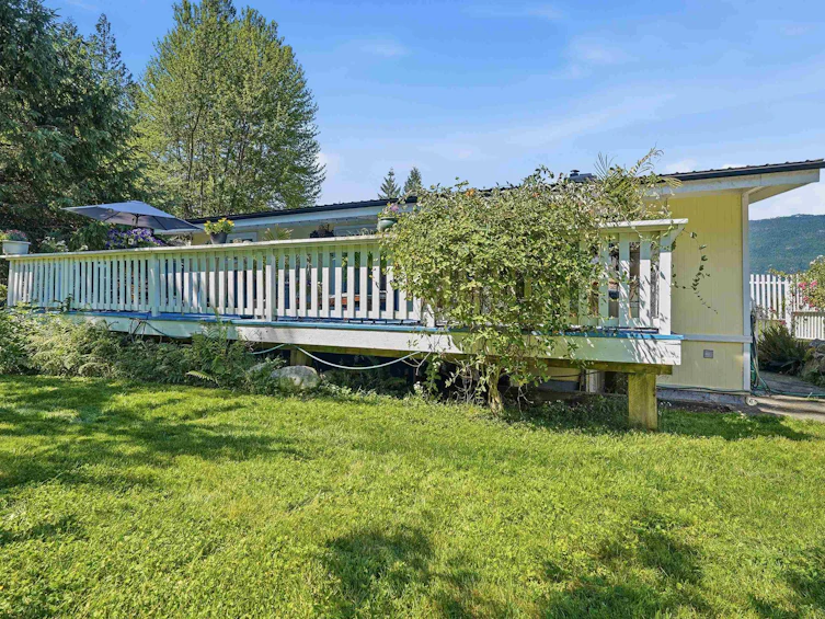 868 Upper Crescent, Squamish, BC, V8B 1J2 - 10