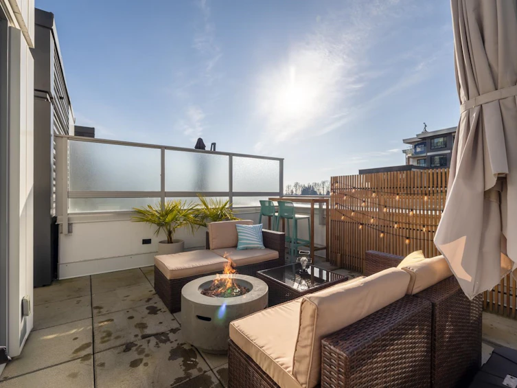 3-8693 Oolichan Way, Vancouver, BC, V5S 0G7