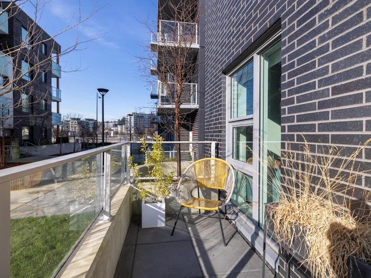 3-8693 Oolichan Way, Vancouver, BC, V5S 0G7 - 3