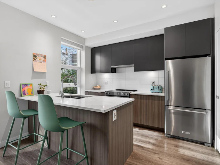 3-8693 Oolichan Way, Vancouver, BC, V5S 0G7 - 7