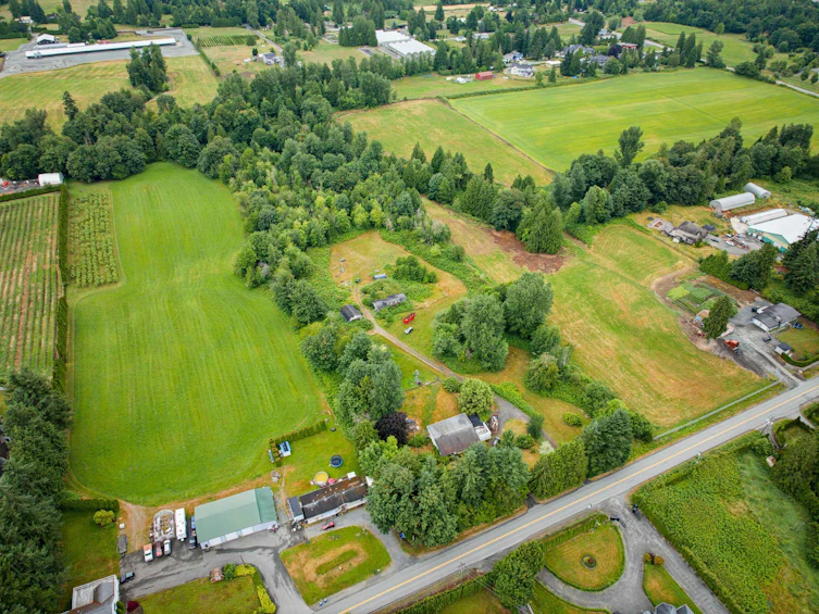 30117 Harris Road, Abbotsford, BC, V4X 1V6 - 14