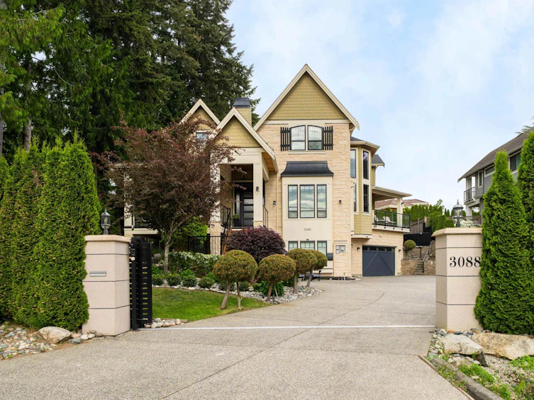 3088 144 Street, Surrey, BC, V4P 1R1