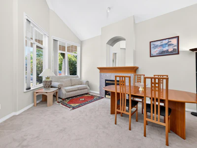 6215 Dunsmuir Crescent - 5
