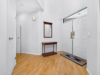 6215 Dunsmuir Crescent - 3