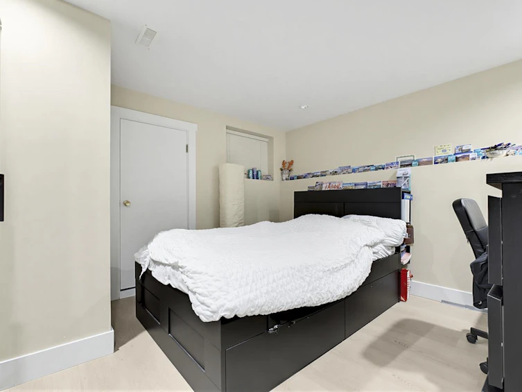 1280 E 27th Avenue, Vancouver, BC, V5V 2L8 - 17