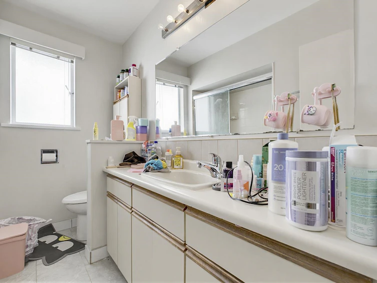 1280 E 27th Avenue, Vancouver, BC, V5V 2L8 - 7