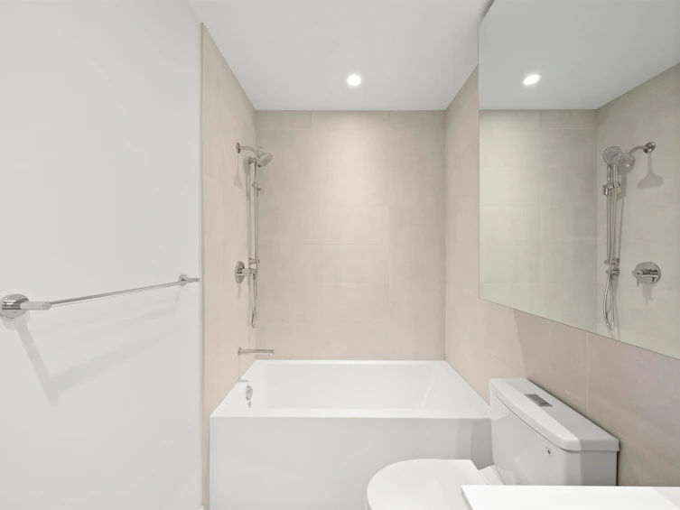 605-4928 Quebec Street, Vancouver, BC, V5W 0G6 - 24