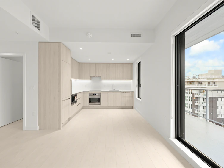 605-4928 Quebec Street, Vancouver, BC, V5W 0G6 - 9