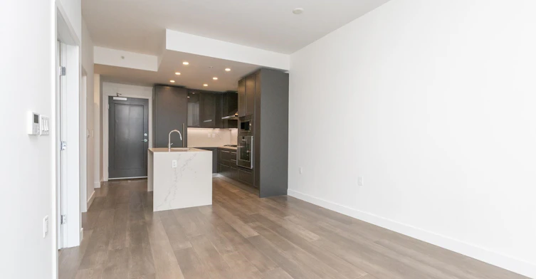 305-5733 Alberta Street, Vancouver, BC, V5Y 0M3 - 5