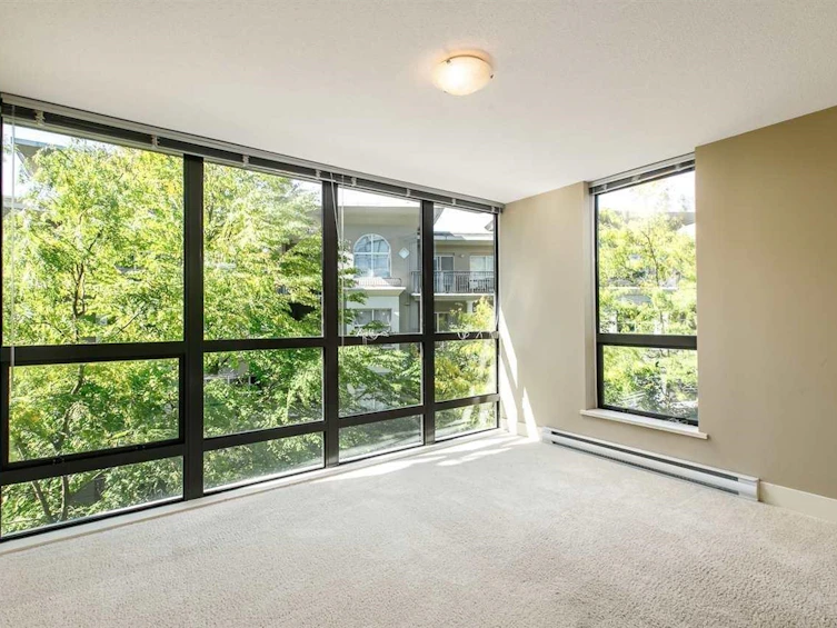 301-2959 Glen Drive, Coquitlam, BC, V3B 0B8 - 9