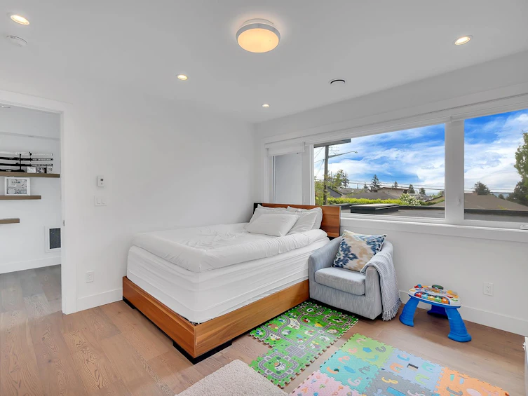 440 W Queens Road, North Vancouver, BC, V7N 2K7 - 31
