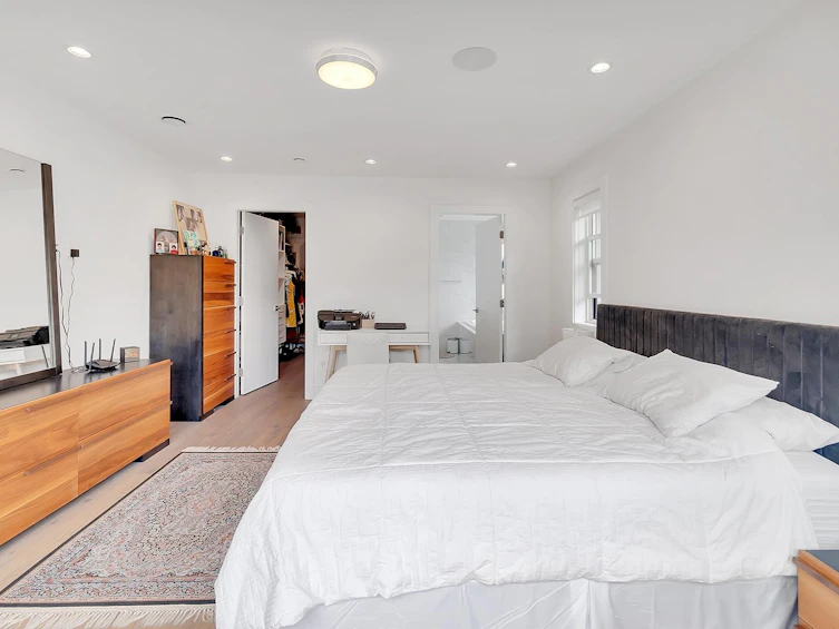 440 W Queens Road, North Vancouver, BC, V7N 2K7 - 26