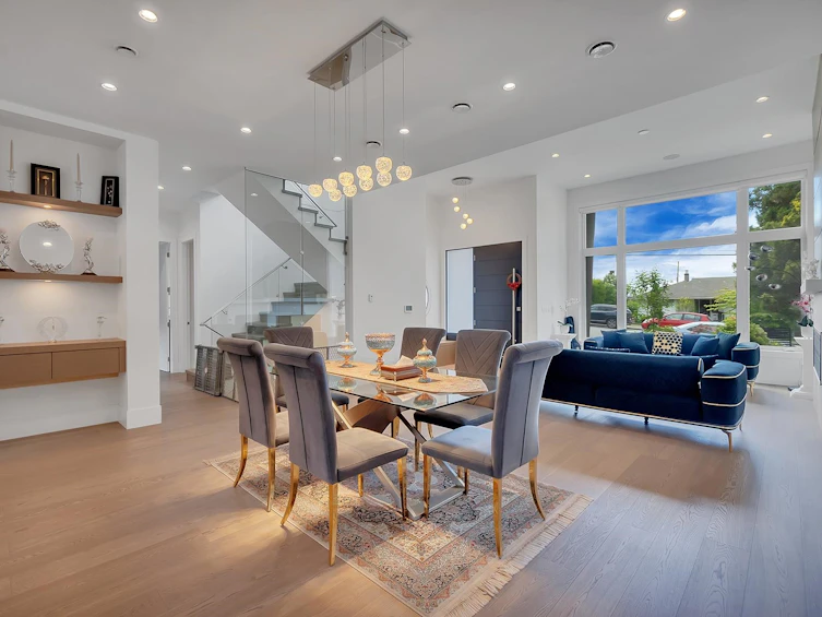440 W Queens Road, North Vancouver, BC, V7N 2K7 - 6
