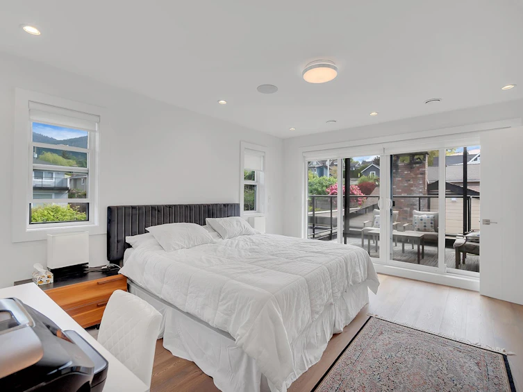 440 W Queens Road, North Vancouver, BC, V7N 2K7 - 33