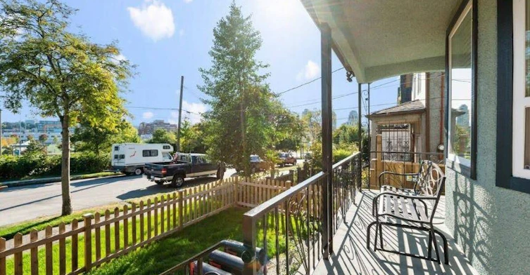 Upper-551 Atlantic Street, Vancouver, BC, V6A 2J8 - 5