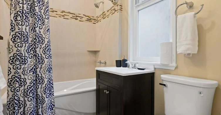 Upper-551 Atlantic Street, Vancouver, BC, V6A 2J8 - 21