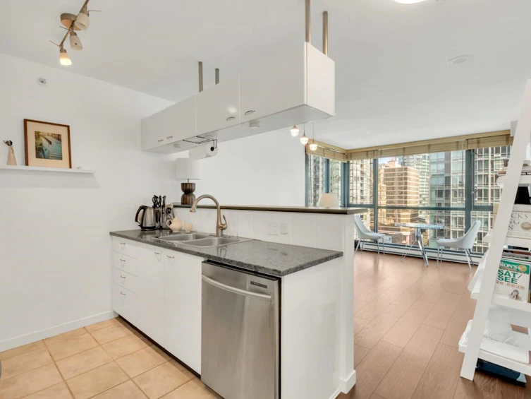 1601-1331 Alberni Street, Vancouver, BC, V6E 4S1
