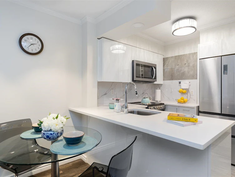 301-1189 Howe Street, Vancouver, BC, V6Z 2X4 - 6