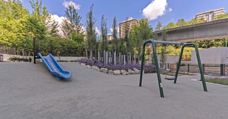 503-2135 Springer Avenue, Burnaby, BC, V5B 0C1 - 22