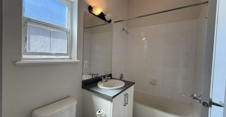 Laneway-3430 Roxton Avenue, Coquitlam, BC, V3E 3H7 - 10