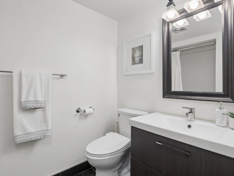 301-1502 Island Park Walk, Vancouver, BC, V6H 3Z8 - 27