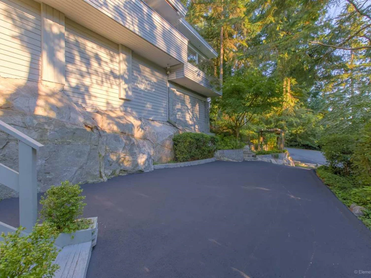3841 Bayridge Avenue, West Vancouver, BC, V7V 3J3 - 33