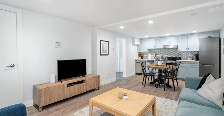 Lower-2621 E 5th Avenue, Vancouver, BC, V5M 1N1 - 5