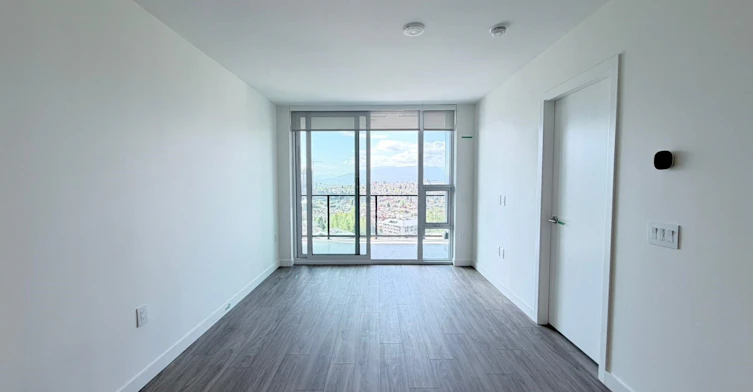 3701-2135 Springer Avenue, Burnaby, BC, V5B 0C1 - 8