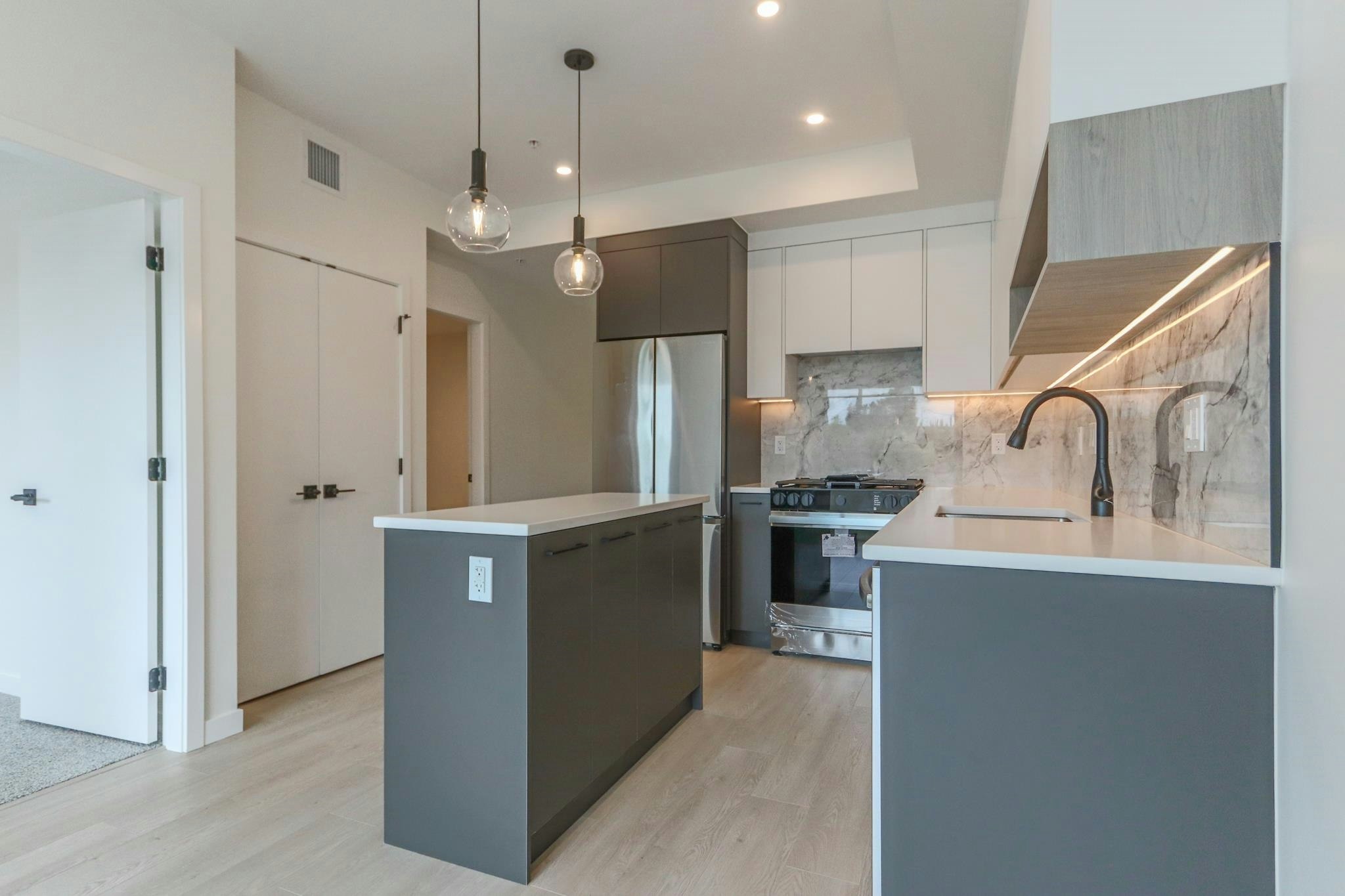 312-6270 Gooseberry Drive, Surrey, BC, V3S 0C8 - 2