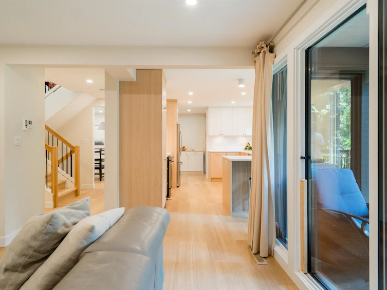 1139 Heritage Boulevard, North Vancouver, BC, V7J 3G8 - 7